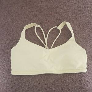 Lululemon size 4 sports bra